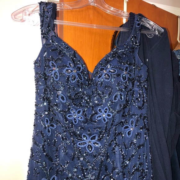 Homecoming/Prom Dress - Picture 5 of 8